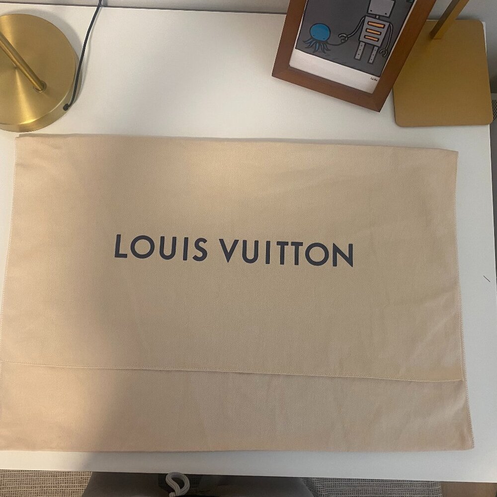 Preowned Louis Vuitton DustBag